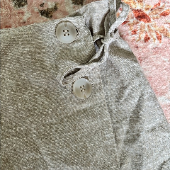 BNWT Linen Cotton Blend Women's Mini wrap Skirt in size 4! - Picture 4 of 8